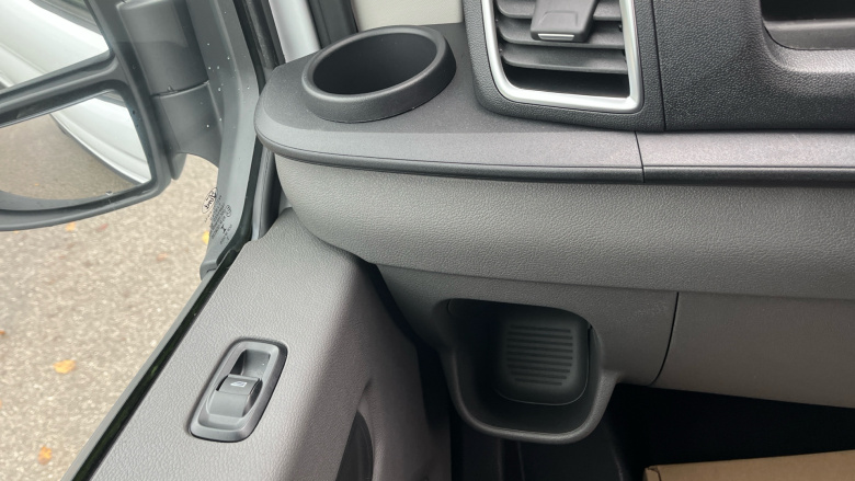 Ford Transit E-350 L3 Rwd 135kW 68kWh H2 Leader Van Auto